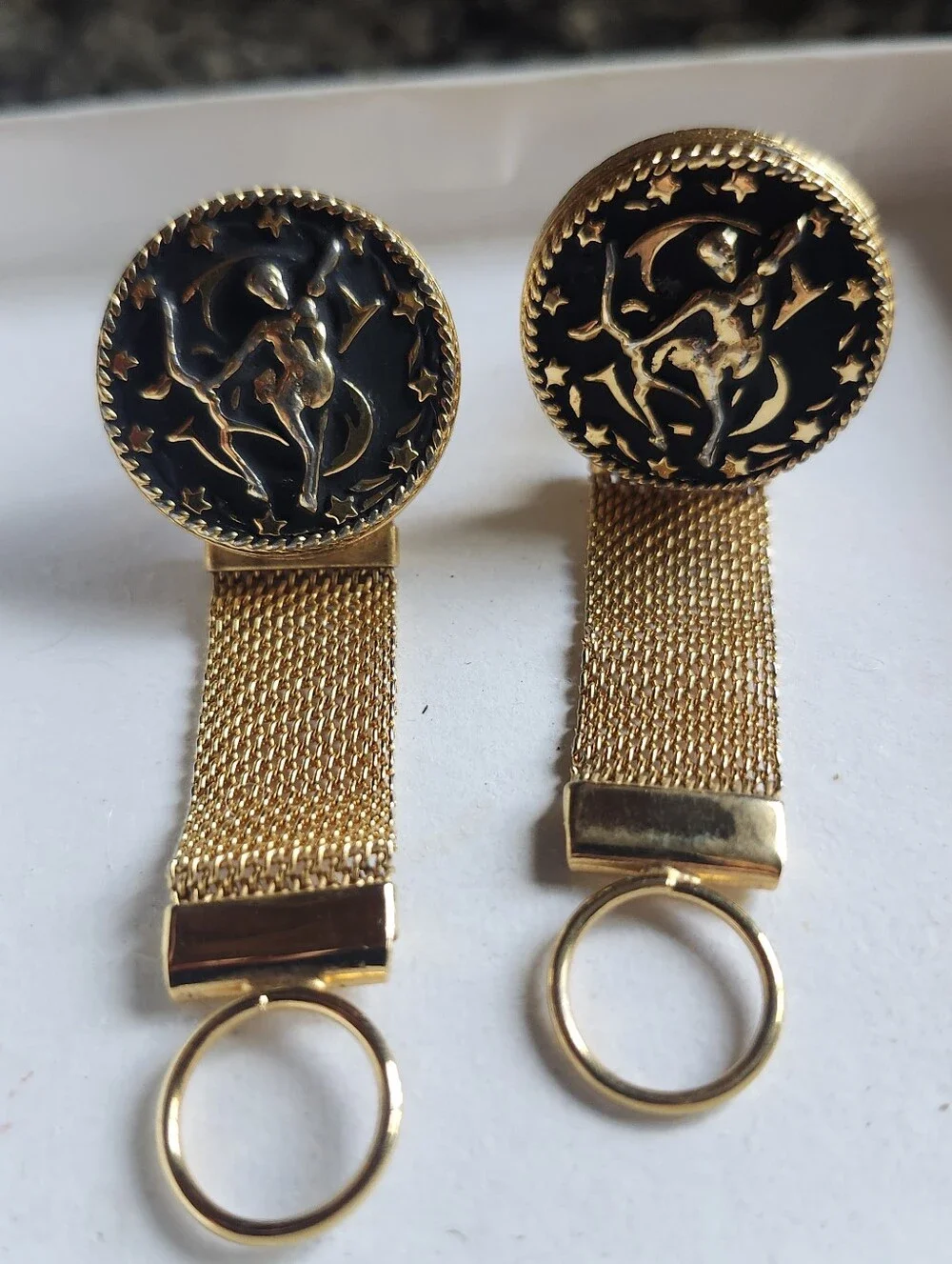 Vtg MCM Zodiac Wrap Around Gold Tone Mesh Cufflinks- Sagittarius